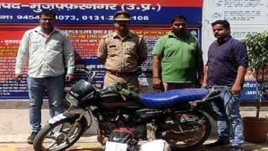 Photo of मुजफ्फरनगर: शातिर ट्रक ड्राइवर चोर गिरफ्तार, 75 लाख का फेरो सिलिकॉन और एक बाइक बरामद