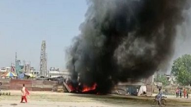 Photo of मुरादाबाद के कार्निवल मेले में लगी आग से मचा हड़कंप, मेले में स्थित कई दुकानें जलकर खाक….