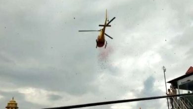 Photo of Uttarakhand- सीएम धामी के निर्देश पर कांवड़ियों पर हेलीकॉप्टर से हुई पुष्प वर्षा