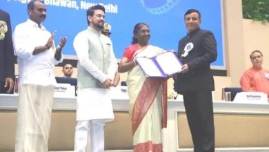 Photo of 68वें राष्ट्रीय फिल्म पुरस्कार में राष्ट्रपति द्रोपदी मुर्मू द्वारा उत्तराखंड को दिया गया Most Film Friendly State पुरस्कार !