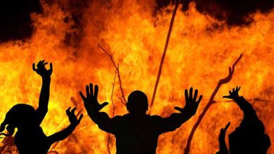 Photo of Bihar: छठ पूजा के दौरान लगी आग, 30 से अधिक लोग झुलसे, 10 की हालत गंभीर !