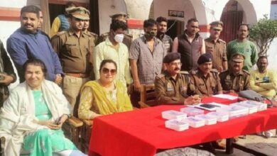 Photo of पुलिस ने 24 घंटे में ढूंढ निकाले आम्रपाली दुबे के चोरी हुए गहने-मोबाइल, एक्ट्रेस ने CM योगी का किया धन्यवाद