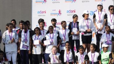 Photo of Adani Group: मैराथन के छठे संस्करण के लिए भारी संख्या में पहुंचे धावक, सशस्त्र बल कल्याण कोष में दान किए 50 लाख