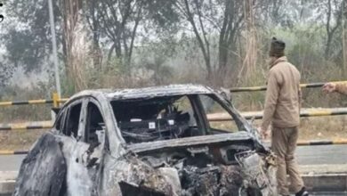 Photo of Rishabh Pant Accident: हादसे के बाद बुरी तरह जल गई ऋषभ पंत की मर्सिडीज-बेंज कार, देखें दहला देने वाली तस्वीरें !