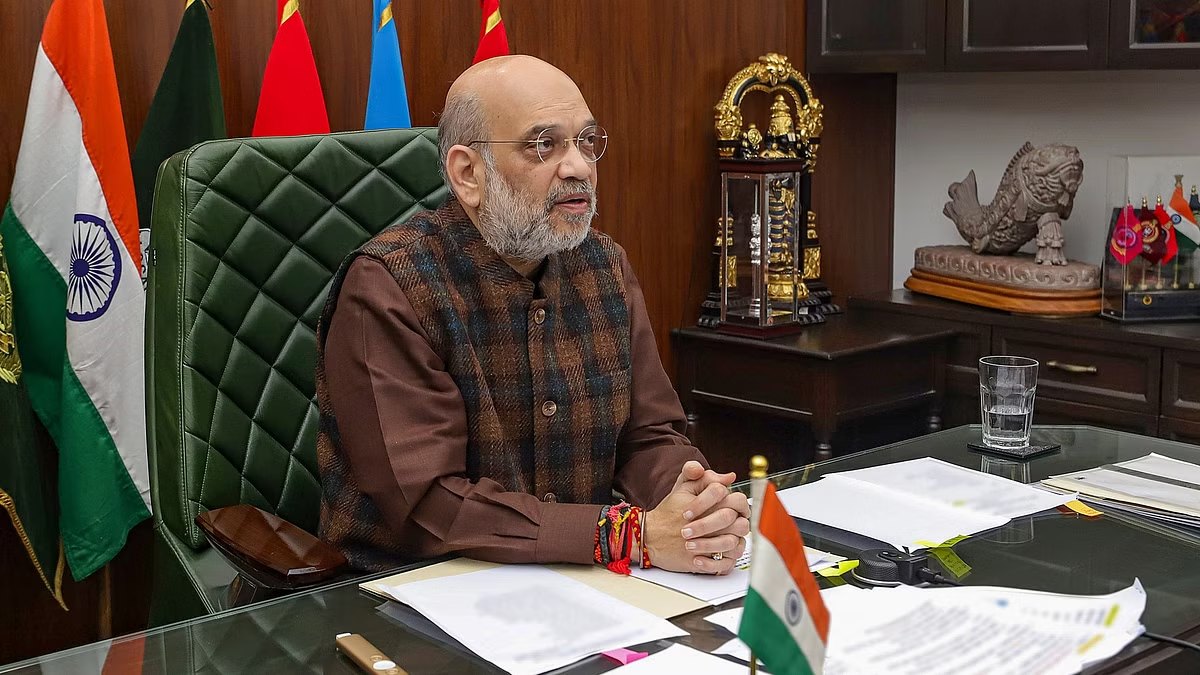 national-news-central-home-ministry-has-banned-tehreek-e-hurriyat-hm-amit-shah-said-by-posting-on-x