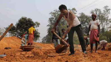 Photo of चुनाव से पहले MNREGA मजदूरों को बड़ा तोहफा, 3 से 10% बढ़ी मजदूरी
