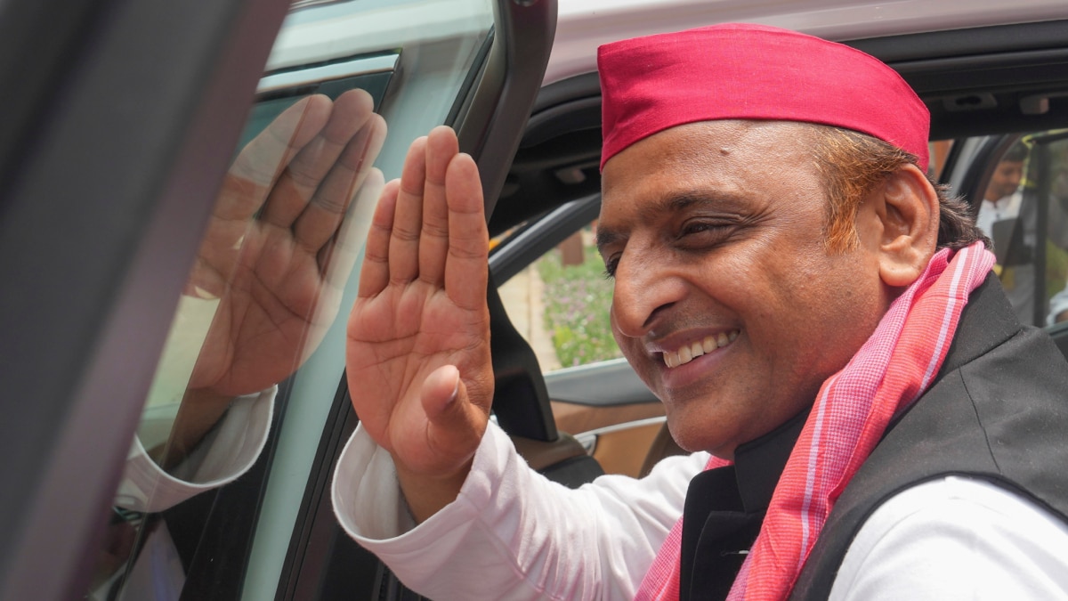 UP By Election 2024 Akhilesh Yadav prepared blueprint Samajwadi Party grow  on PDA formula | यूपी उपचुनाव के लिए अखिलेश यादव ने तैयार किया खाका, PDA  फार्मूले पर बढ़ेगी सपा