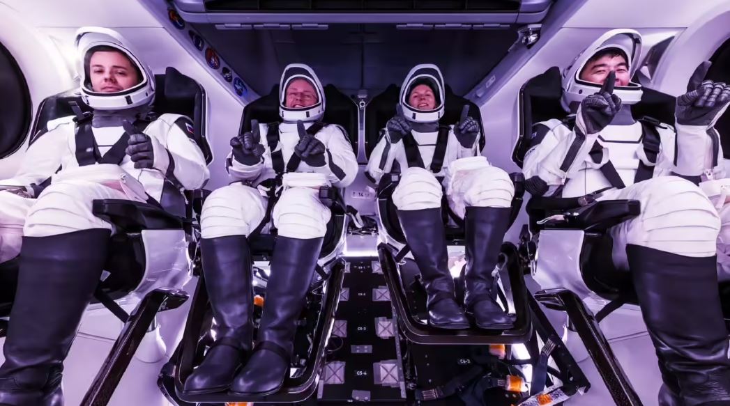 नासा ने ISS से क्रू-11 को मेडिकल इवैक्यूएशन के तहत वापस बुलाया, क्या था कारण?