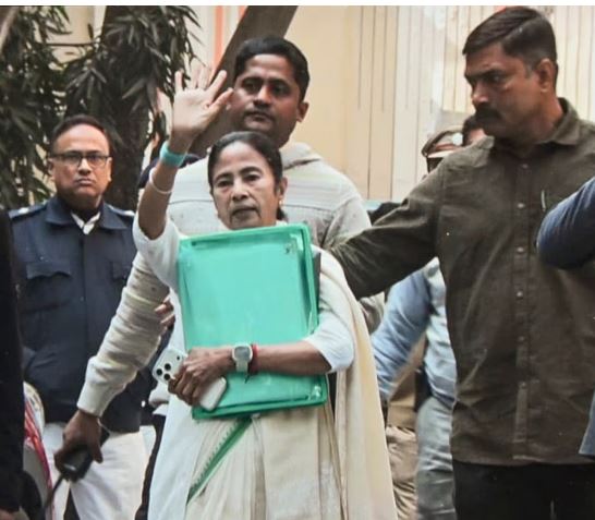 I-PAC के फंडिंग में अनियमितताएं, जिस कंपनी से लिया 13.5 करोड़ का लोन, वह कंपनी अस्तित्व में ही नहीं…