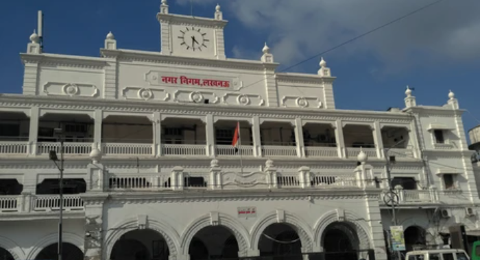 lucknow nagar nigam
