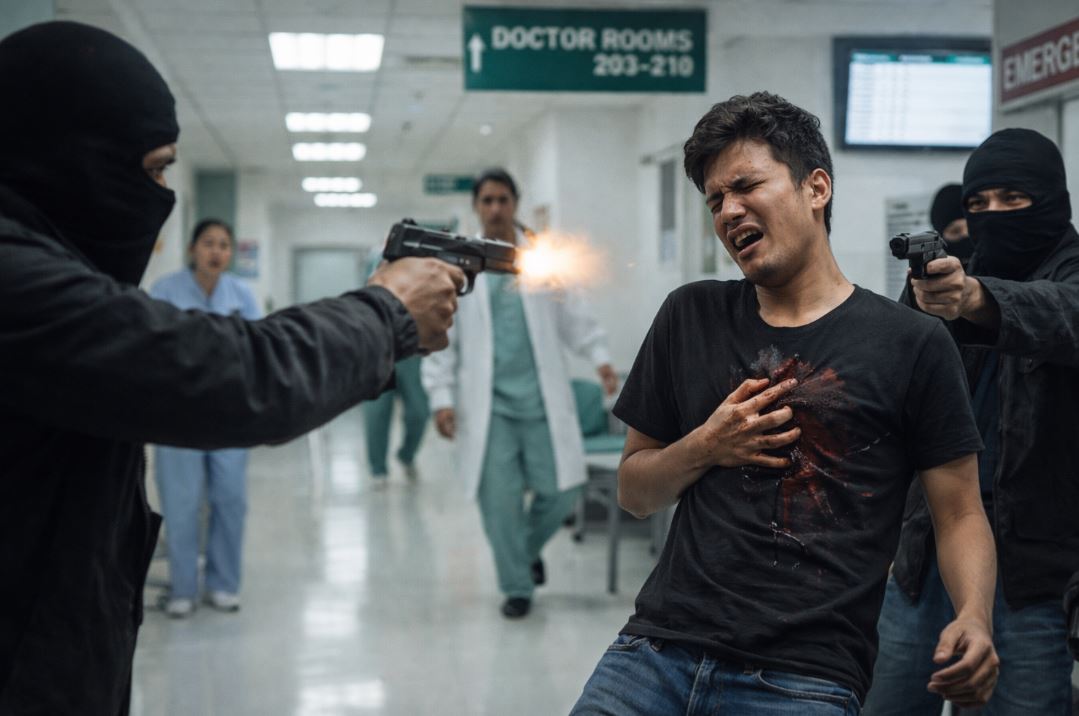 अलीगढ़ के निजी अस्पताल में घुसकर युवक को मारी गोली, प्रेम प्रसंग के विवाद में हमला