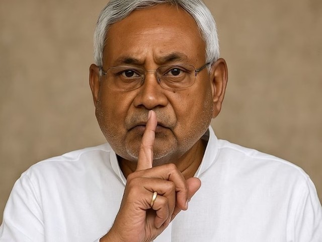 बिहार की राजनीति में बड़ी हलचल…नीतीश कुमार ने अपनी कैबिनेट भंग की