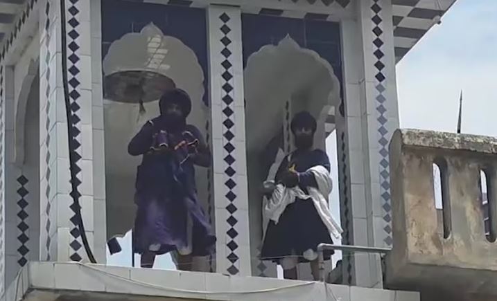 उत्तराखंड में गुरुद्वारा पर निहंगों का कब्जा, क्षेत्र में तनाव का माहौल, इंटरनेट हुआ बंद