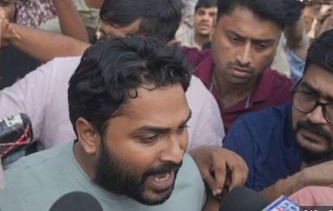 जेल से बाहर आने के बाद रोशन आनंद का बड़ा आरोप