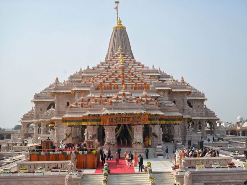 रामलला के खजाने में बरसे करोड़ों हर महीने आ रहा 5 