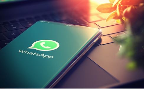 WhatsApp के नए फीचर की टेस्टिंग शुरू ,चैट खोले बिना दिखेगा ऑनलाइन स्टेटस